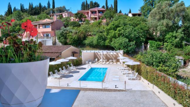 Spiridoula'S Apartments Corfu ペラマ エクステリア 写真